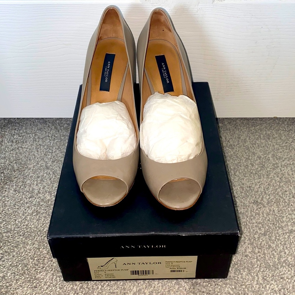 Ann Taylor peep toe heels